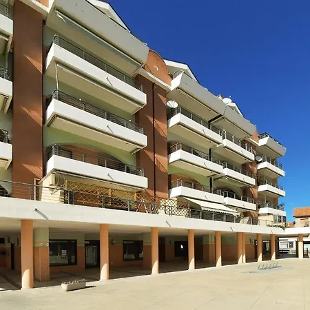 Poseidon - Myho Casa Vasto